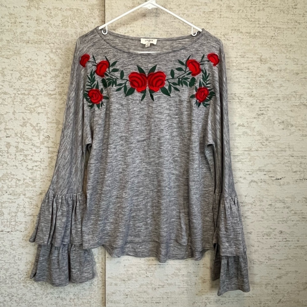 UMGEE Women's Gray Floral Embroidered Women's Top Sz M Ruffled Bell Sleeve Boho